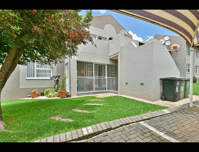 3 BEDROOM APARTMENT FOR SALE IN MEYERSDAL